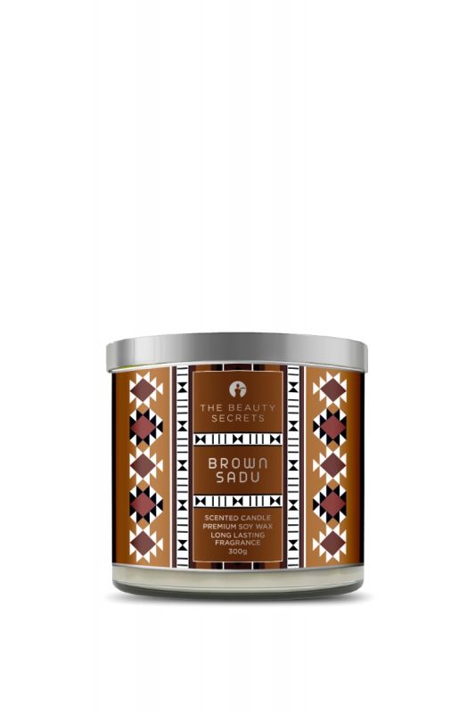 براون سادو- شمعة معطرة برائحة القرفة، القرنفل والباودر 300 غرام